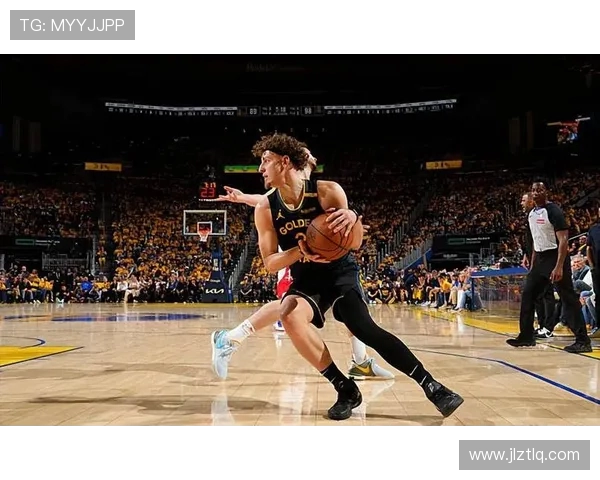 波杰姆斯基27分钟高效10中6砍16分4板5助攻1断1帽闪耀赛场